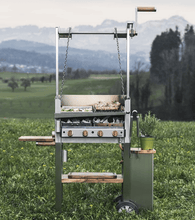 Laden Sie das Bild in den Galerie-Viewer, azado Grill El Maestro 60x40cm mit Gaselement