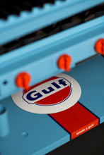 Laden Sie das Bild in den Galerie-Viewer, "azado x Gulf" - Limited Edition 1/10