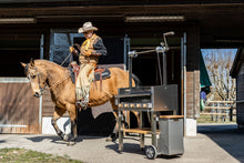 Laden Sie das Bild in den Galerie-Viewer, El Gaucho 80x50cm - Limited Edition