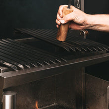 Laden Sie das Bild in den Galerie-Viewer, azado Feuerhaken - Azado AG