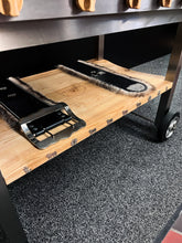 Laden Sie das Bild in den Galerie-Viewer, Der Eidgenosse – “El Confederado” – Limited Edition 1291