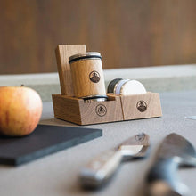 Laden Sie das Bild in den Galerie-Viewer, HORL Station für Schleifscheiben Eiche - azado Ag