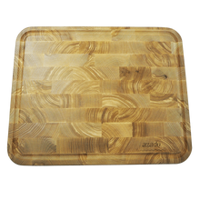 Laden Sie das Bild in den Galerie-Viewer, Schneidebrett aus Stirnholz - azado Ag