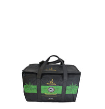 Laden Sie das Bild in den Galerie-Viewer, JUMBO Kokosbriketts 10kg