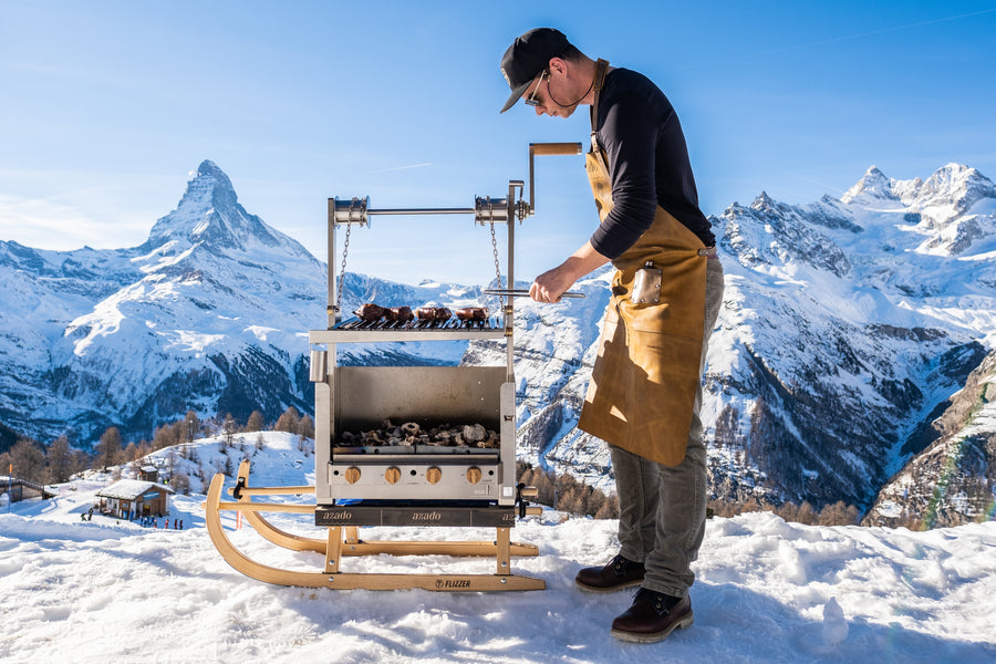 Macht euren Grill wetterfest für den Wintereinsatz, azado zeigte es schon einmal vor! 🛷🔥