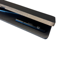 Laden Sie das Bild in den Galerie-Viewer, Geschenkpaket &quot;für heisse Nächte &amp; saftige Stücke&quot; (Grillpinzette + Feuerzeug)
