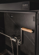 Laden Sie das Bild in den Galerie-Viewer, Aussenküche "la Maleta" mit el Maestro 60x40cm azado Grill
