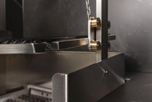 Laden Sie das Bild in den Galerie-Viewer, Aussenküche "la Maleta" mit el Maestro 60x40cm azado Grill
