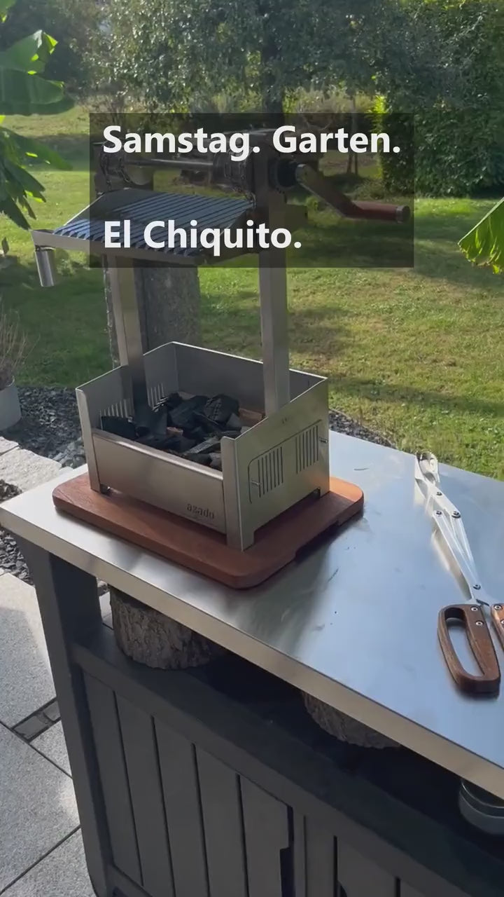 El Chiquito im Garten: Holzkohle, Kurbel, Entrecôte, fertig