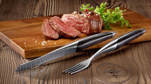 Laden Sie das Bild in den Galerie-Viewer, Swiss Knife Steakbesteck Damast
