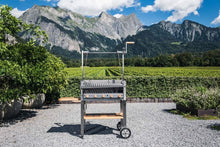 Laden Sie das Bild in den Galerie-Viewer, &quot;Fassado&quot; Grill Limited Edition by Fasswerk - Azado AG
